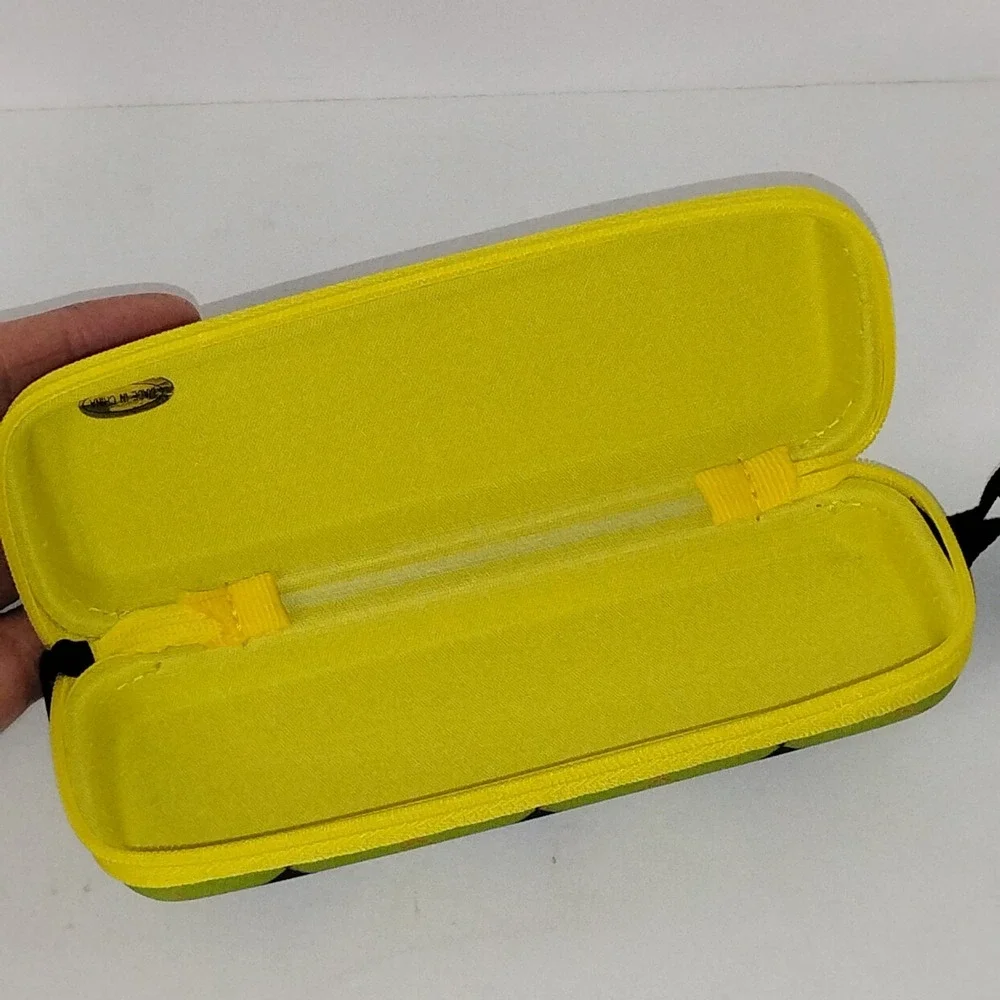 NEW - Kids Nickelodeon Spongebob Squarepants Eyeglasses Sunglasses Case W/‎ Clip